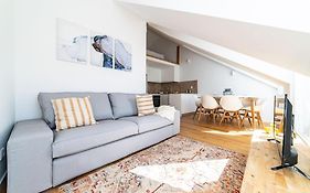 Amaro III - Stunning Penthouse Apartment In Alcantara
